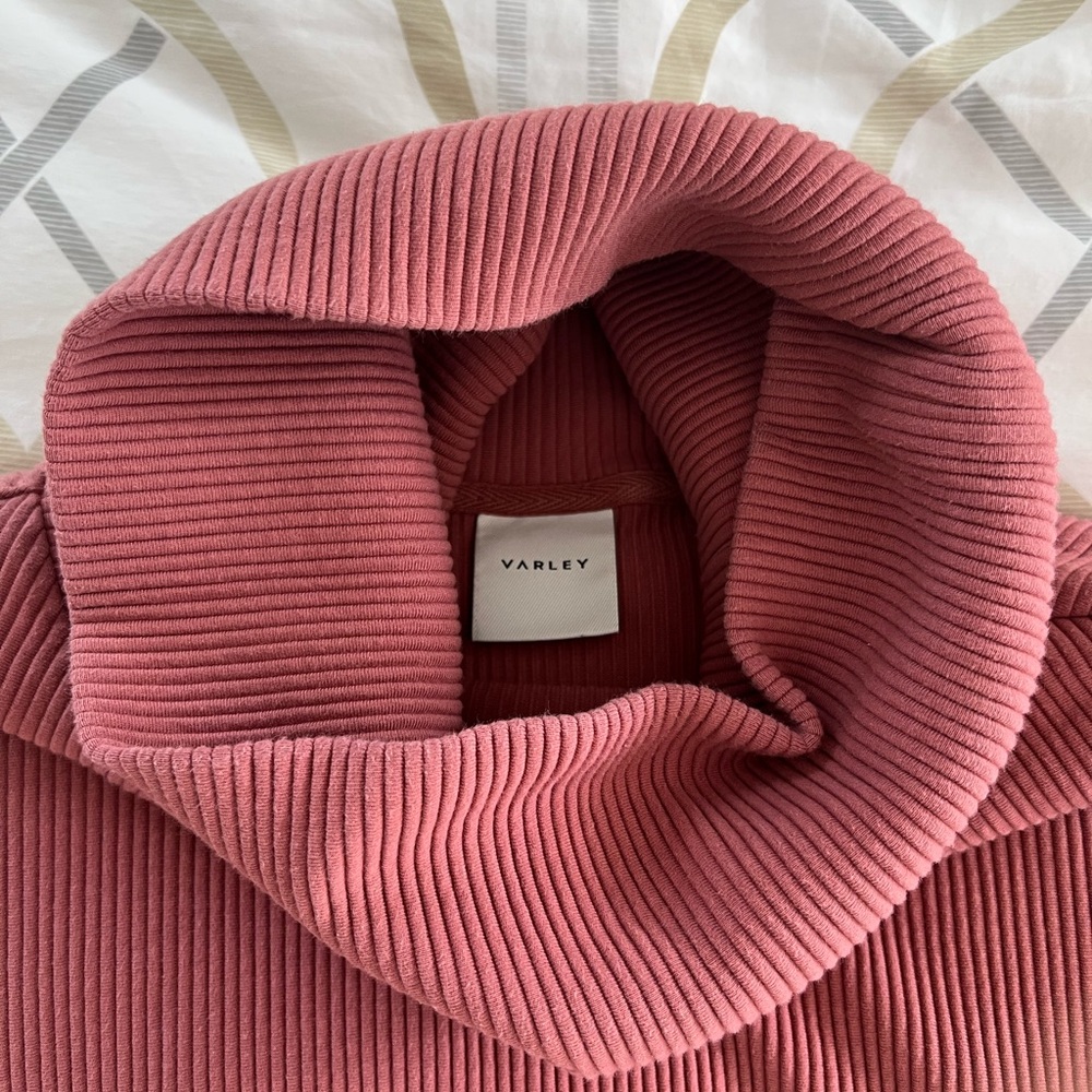 Varley Ribbed Turtleneck Sweatshirt in Rust - Picture 6 of 7